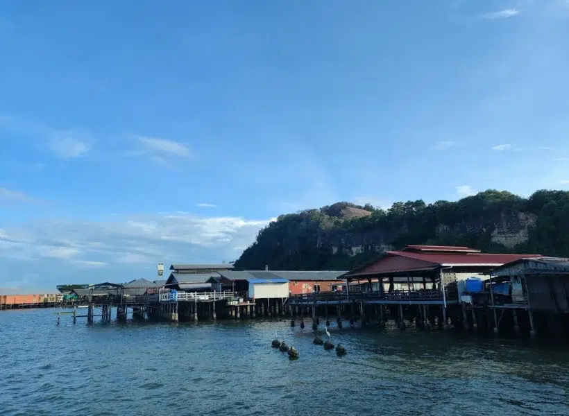 sim-sim-water-village-sandakan